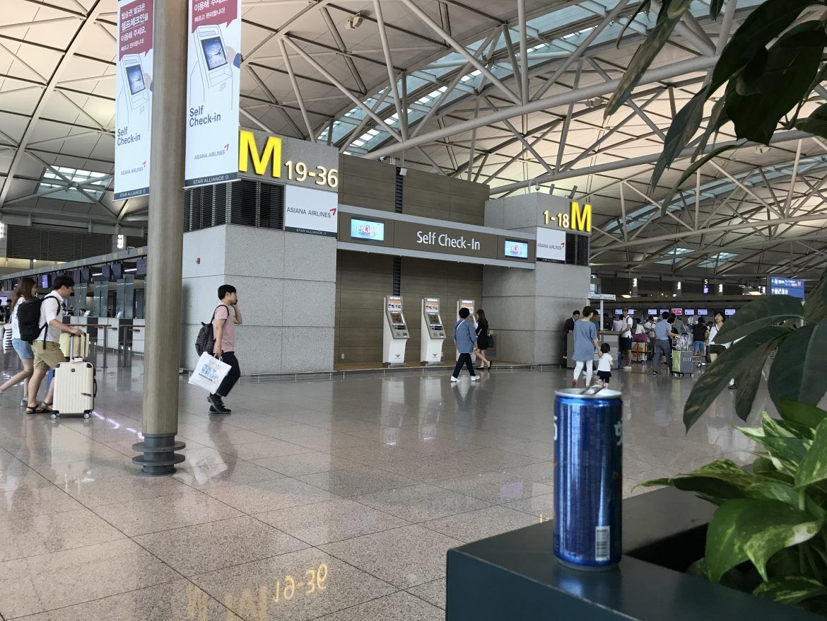 ICN check-in counter